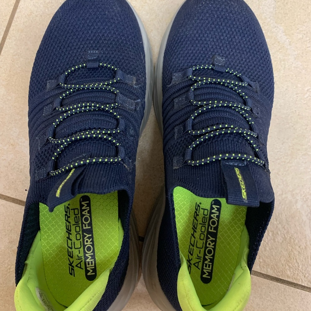 Skechers - Elite Rush - Navy - Size 5 Boys Youth